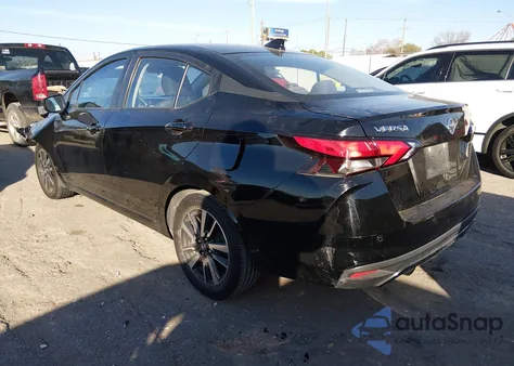 2021 Nissan Versa Sv Xtronic Cvt z USA, uszkodzony, nr VIN 3N1CN8EV4ML846290